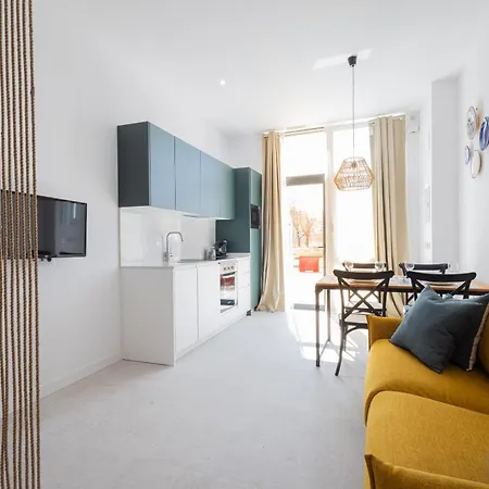 Florit Flats - Stylish By The Joaquin Sorolla Station * Valence